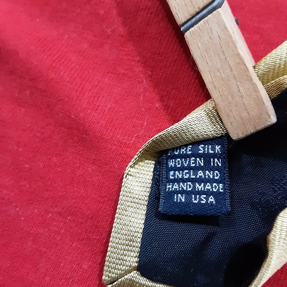 Four Gold ties one NWT - Picture 5 of 8